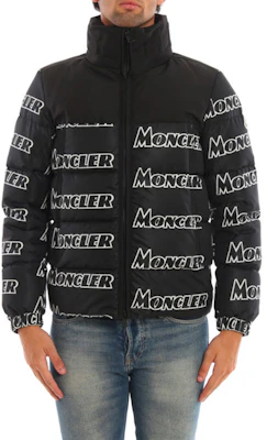 Moncler Faiveley Jaket Musim Dingin Pendek Logo Hitam. E20914132685539NE990 Shop Moncler Faiveley Jaket Musim Dingin Pendek Logo Hitam. E20914132685539NE990