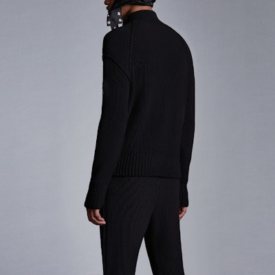 몽클레어 FW21 블랙 리브 니트 집업 카디건 스웨터 자켓. G209Y9F00002M1334999 Shop 몽클레어 FW21 블랙 리브 니트 집업 카디건 스웨터 자켓. G209Y9F00002M1334999