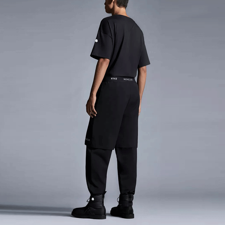 Shop Moncler FW21 深藍色標誌腰帶休閒長褲. G209K2A00001M1187778