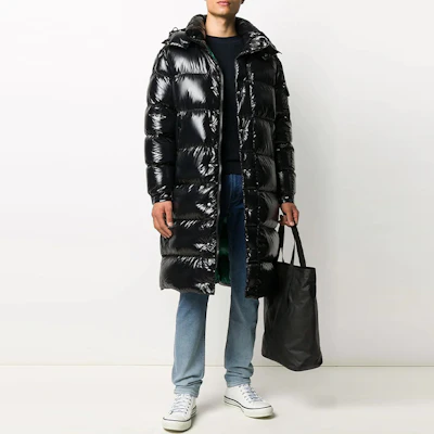 Moncler FW21 Hanoverian Glossy Black Long Down Jacket Unisex Winter Coat. F20911D50700C0081 Lookbook Moncler FW21 Hanoverian Glossy Black Long Down Jacket Unisex Winter Coat. F20911D50700C0081