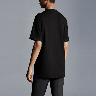 Moncler FW21 Jersey Logo Crewneck Short Sleeve T-Shirt Black 8C000268390T999 Purchase Moncler FW21 Jersey Logo Crewneck Short Sleeve T-Shirt Black 8C000268390T999