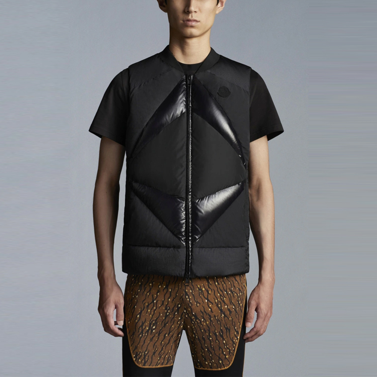 Shop 몽클레르 FW21 키요세 로고 패딩 조끼 블랙 패션. G20921A00018595EV999