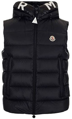 Moncler 2021秋冬 Montreuil标志尼龙连帽羽绒马甲 黑色 1A0001853048999 Order Moncler 2021秋冬 Montreuil标志尼龙连帽羽绒马甲 黑色 1A0001853048999