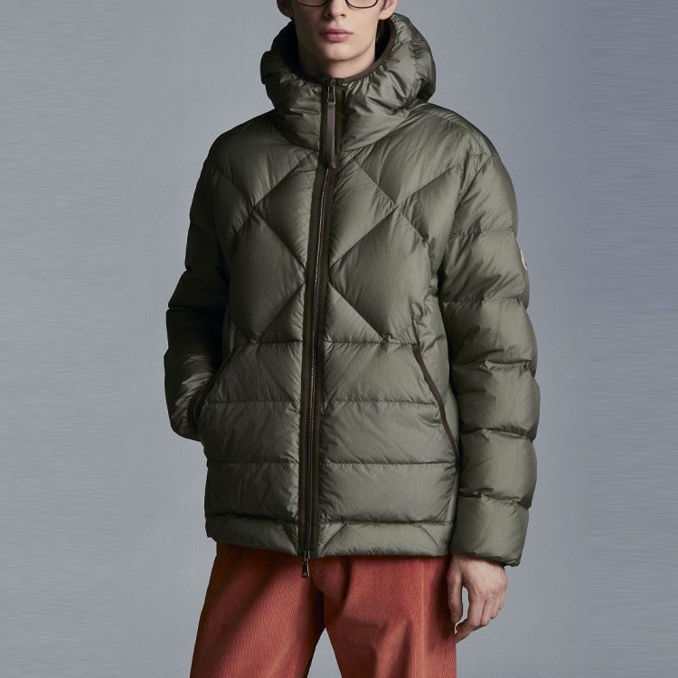 Moncler FW21 Reynaud Quilted Down Short Jacket Olive Green G20911A00118595A9810 圖 4