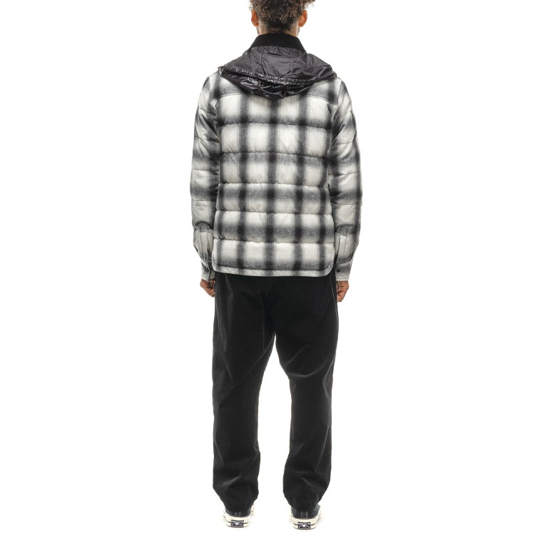 Shop Moncler FW21 Jaket Hoodie Lengan Panjang Putih Motif Kotak. 1A00006595D6930