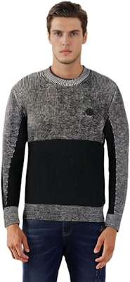 蒙口 FW22 黑色徽标贴设计套头衫卫衣。 H20919C00003M1131910 Purchase 蒙口 FW22 黑色徽标贴设计套头衫卫衣。 H20919C00003M1131910