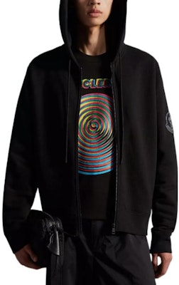 Moncler FW22 Black Solid Logo Hooded Jacket H20928G00010809KX999 Lookbook Moncler FW22 Black Solid Logo Hooded Jacket H20928G00010809KX999