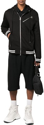 Moncler FW22 Jaket Hitam Logo Patch Berkerudung. 8G00048809KR999 Shop Moncler FW22 Jaket Hitam Logo Patch Berkerudung. 8G00048809KR999