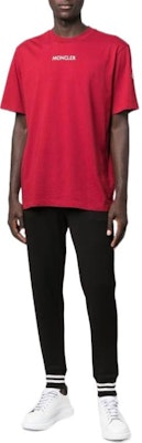 Moncler FW22 Celana Jogger Hitam Garis Solid dengan Tali Serut. 8H00020809KR999 Shop Moncler FW22 Celana Jogger Hitam Garis Solid dengan Tali Serut. 8H00020809KR999