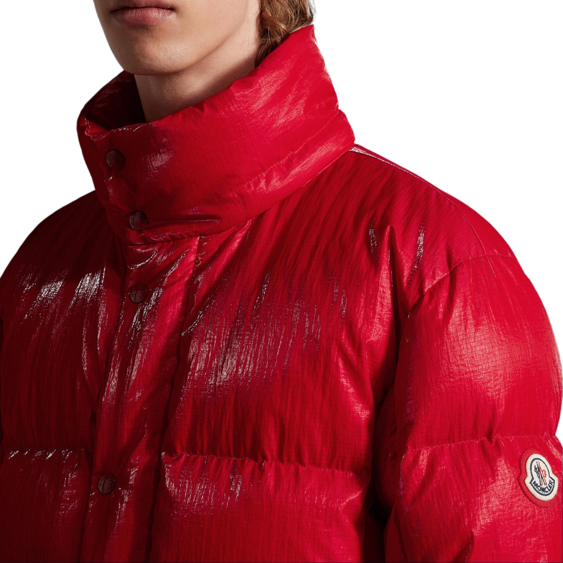 Moncler FW22  Red Hooded Quilted Down Jacket with Logo Patch. H20911A00264596B4454 圖 6