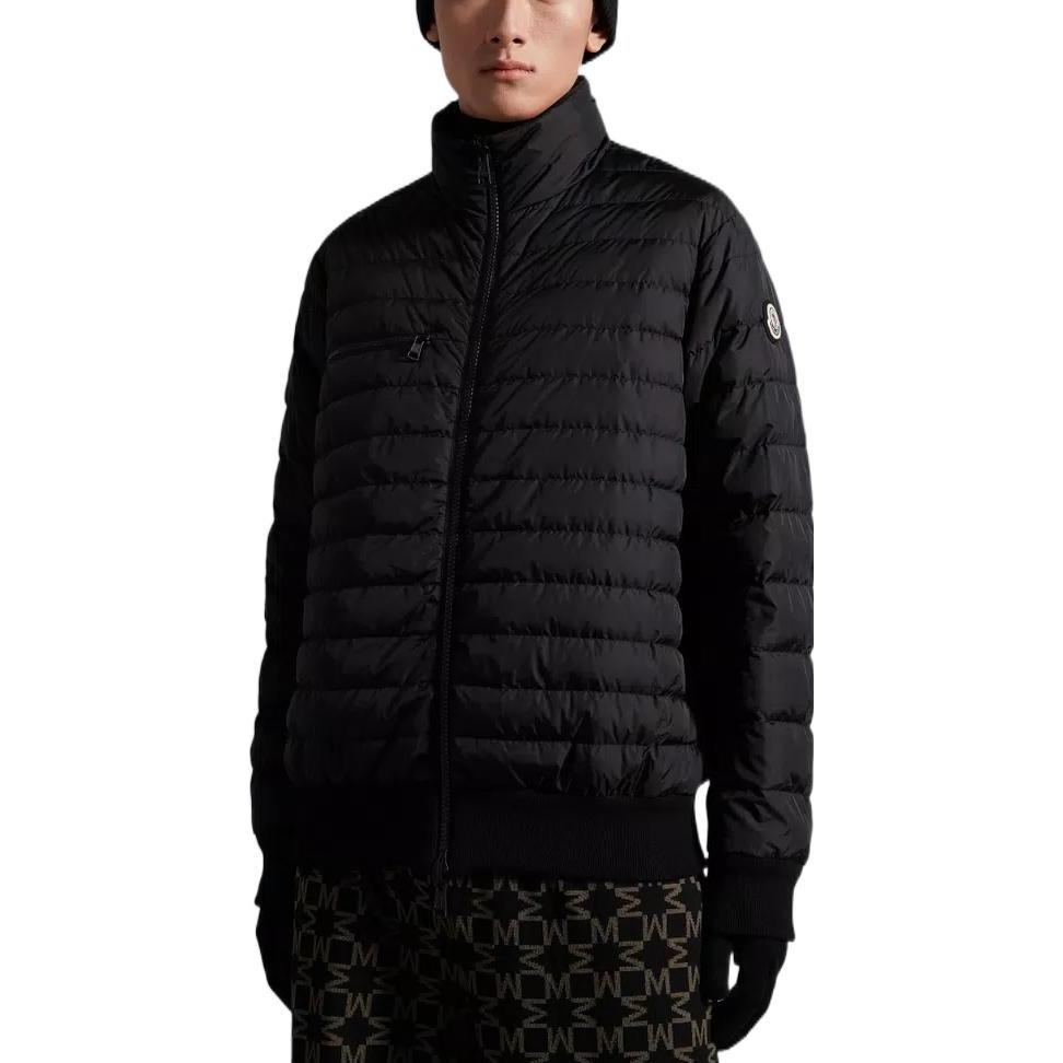 Moncler FW22  Reversible Logo Print Down Jacket Black. H20919B00015M1367980 圖 4