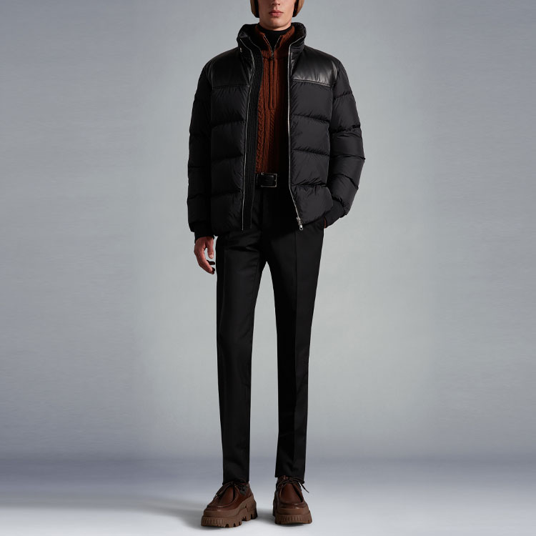 Moncler FW22  Solid Color Padded Zip-Up Down Jacket Black H20911A0017368352999 圖 3