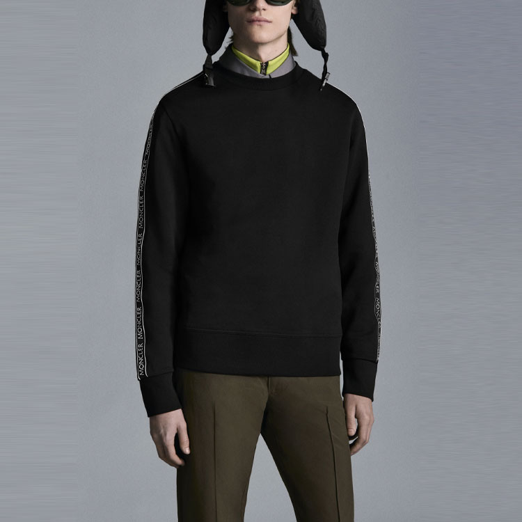 Lookbook 蒙克莱 FW22 黑色袖标圆领卫衣 G20918G00026809L8999
