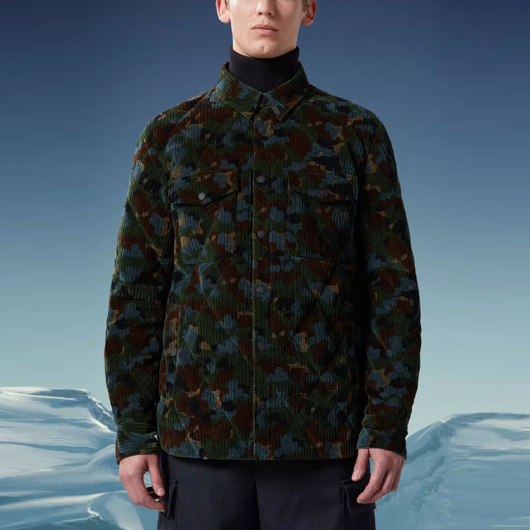 Shop Moncler FW22 迷彩口袋單排釦外套 多色 H20971A00025596BZF22