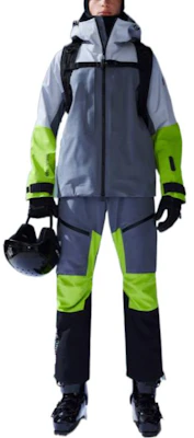 蒙克莱 FW22 拼色拉链连帽夹克 灰色 H20971A00030M1815P92 Lookbook 蒙克莱 FW22 拼色拉链连帽夹克 灰色 H20971A00030M1815P92