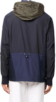 Chaqueta Azul Moncler FW22 con Cremallera y Costuras Contraste Hombre H10911A00088549MF781 Purchase Chaqueta Azul Moncler FW22 con Cremallera y Costuras Contraste Hombre H10911A00088549MF781