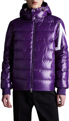 Moncler FW22 Corydale Jaket Lelaki & Wanita Ungu dengan Hood dan Zip. H20911A001016895061C Purchase Moncler FW22 Corydale Jaket Lelaki & Wanita Ungu dengan Hood dan Zip. H20911A001016895061C