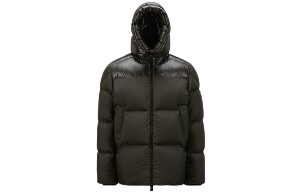 Order Moncler FW22 Damavand 綠色羽絨外套帶logo貼章及連帽款式. H20911A0023454A81879