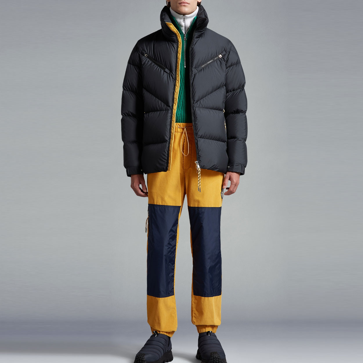 Moncler FW22 Katmai Black Unisex Stand Collar Down Jacket with Zipper. H20911A0023954A81999 圖 3