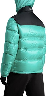 Moncler FW22 Peuplier Logo Patch Jaket Puffer Lelaki Zip Pendek Hijau Emerald H20911A001475967G81R Purchase Moncler FW22 Peuplier Logo Patch Jaket Puffer Lelaki Zip Pendek Hijau Emerald H20911A001475967G81R