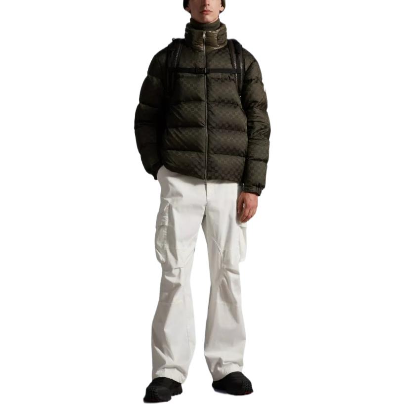 Moncler FW22 Solid Logo High Collar Down Jacket Green (). H20911A00206596C0888 圖 3