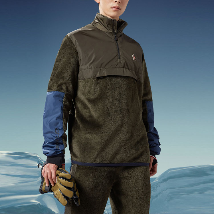 Purchase Moncler 2022秋冬款深绿色高领纯色徽标补丁卫衣 H20978G00024809EG833