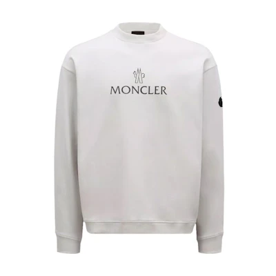 Moncler FW22 White Crewneck Sweatshirt with Letter Logo Patch I10918G00013899WD91R