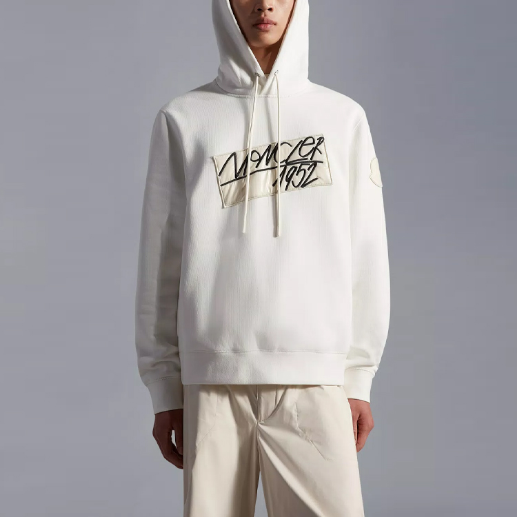 Lookbook Moncler FW22 White Letter Logo Patch Graphic Hoodie  Long Sleeve. H20928G00012809KX034