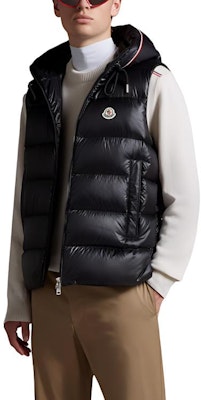 Moncler FW23 Black Ski Season Hooded Vest with Adjustable Drawstring Unisex. I20911A00046595ZZ999 Purchase Moncler FW23 Black Ski Season Hooded Vest with Adjustable Drawstring Unisex. I20911A00046595ZZ999