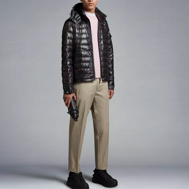 Moncler FW23 LAUROS Unisex Black Short Hooded Down Jacket with Logo. J10911A00094595ZJ999 圖 5