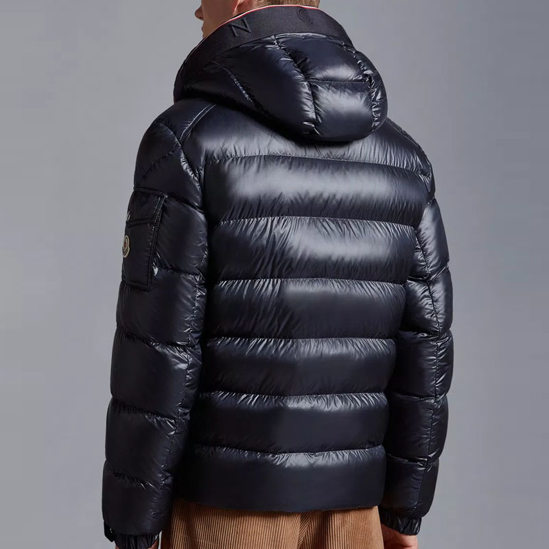 Moncler FW23 Pavin Quilted Tricolor Hooded Short Down Jacket Unisex Navy Blue I20911A00051595ZZ776 圖 4