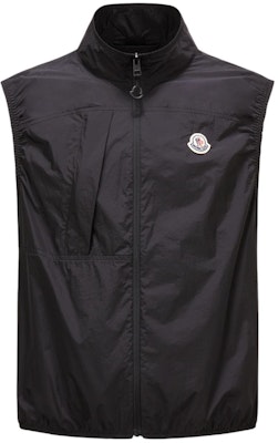 Moncler FW24 ARASHI Hitam Vest Zip Tanpa Lengan Logo Patch untuk Semua. J10911A001225396L999 Order Moncler FW24 ARASHI Hitam Vest Zip Tanpa Lengan Logo Patch untuk Semua. J10911A001225396L999