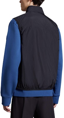 Moncler FW24 ARASHI Hitam Vest Zip Tanpa Lengan Logo Patch untuk Semua. J10911A001225396L999 Shop Moncler FW24 ARASHI Hitam Vest Zip Tanpa Lengan Logo Patch untuk Semua. J10911A001225396L999