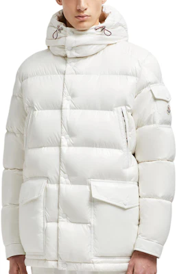 Moncler FW24 Chiablese 白色羽絨連帽短版拉鍊外套 男女款。 J20911A001625963V031 Purchase Moncler FW24 Chiablese 白色羽絨連帽短版拉鍊外套 男女款。 J20911A001625963V031