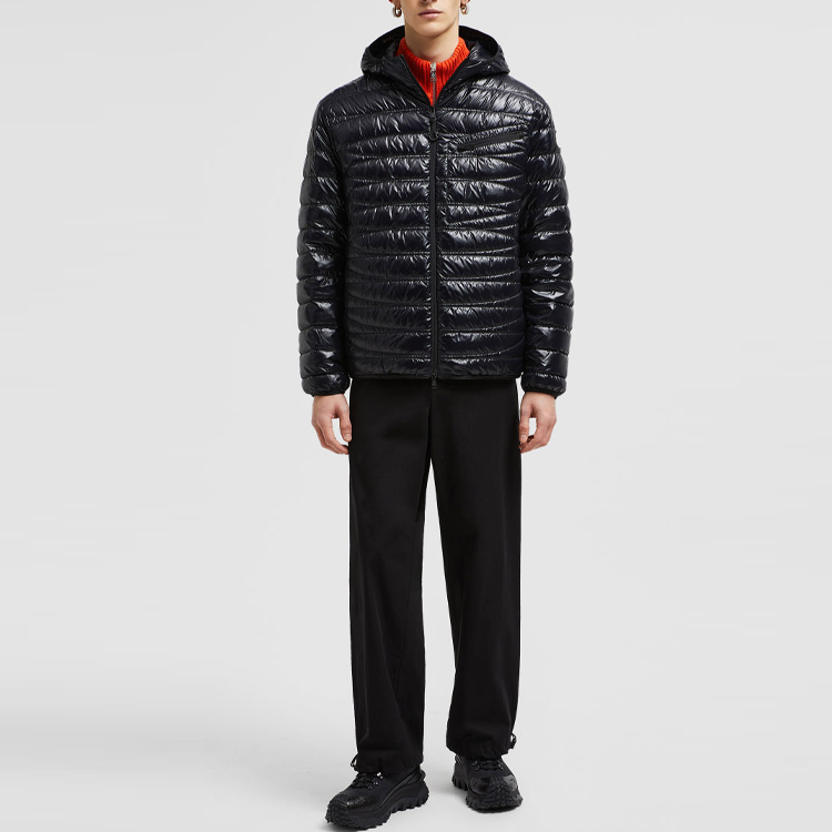 Moncler FW24 Levanter Lightweight Hooded Down Jacket Unisex Black J20911A00087595GJ999 圖 3