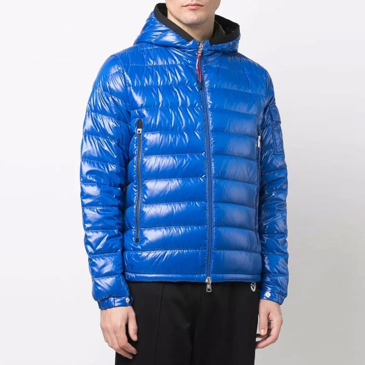 Purchase Moncler Galion SS22 Chaqueta Azul con Capucha Acolchada Ajustada. H10911A00027M1592