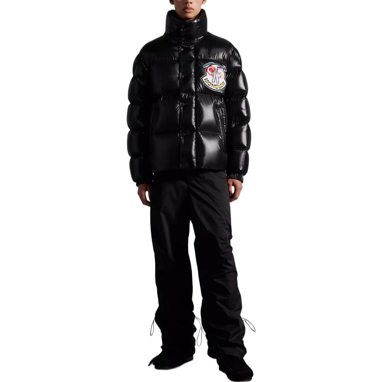 Lookbook Moncler Genius 1952 Bytham 黑色大Logo 光澤羽絨外套 男女滑雪版 H20921A00039M2019999