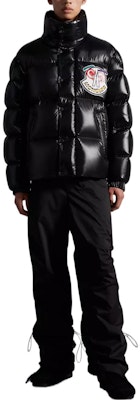 Moncler Genius 1952 Bytham 黑色大Logo 光澤羽絨外套 男女滑雪版 H20921A00039M2019999 Lookbook Moncler Genius 1952 Bytham 黑色大Logo 光澤羽絨外套 男女滑雪版 H20921A00039M2019999