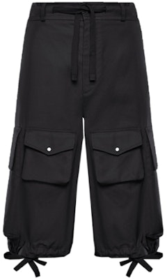 MONCLER GENIUS 1952 SS21 Celana Pendek Logo Multi-Pocket Hitam Pria 0922B703005499M999 Buy MONCLER GENIUS 1952 SS21 Celana Pendek Logo Multi-Pocket Hitam Pria 0922B703005499M999