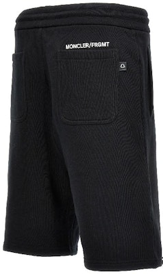 MONCLER GENIUS Celana Pendek Kasual Loose Fit Warna Polos. 8H00003M2372-999 Purchase MONCLER GENIUS Celana Pendek Kasual Loose Fit Warna Polos. 8H00003M2372-999