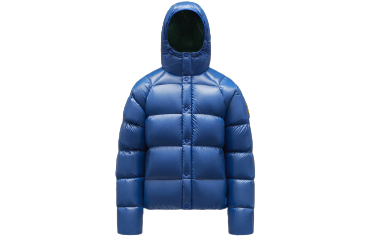 Order MONCLER GENIUS FW21 藍色亮面羽絨外套，連帽設計與標誌補丁。 G20921A0000853A0E75G