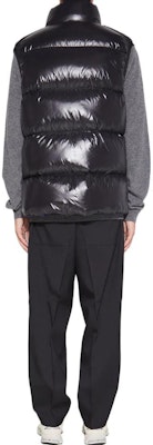 MONCLER GENIUS FW22 1952滑雪季男士黑色羽绒背心 1A00037-M2019-997 Purchase MONCLER GENIUS FW22 1952滑雪季男士黑色羽绒背心 1A00037-M2019-997