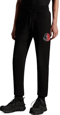 MONCLER GENIUS FW22 Black Joggers with Solid Logo Patch Design. H20928H00003809KX999 Purchase MONCLER GENIUS FW22 Black Joggers with Solid Logo Patch Design. H20928H00003809KX999