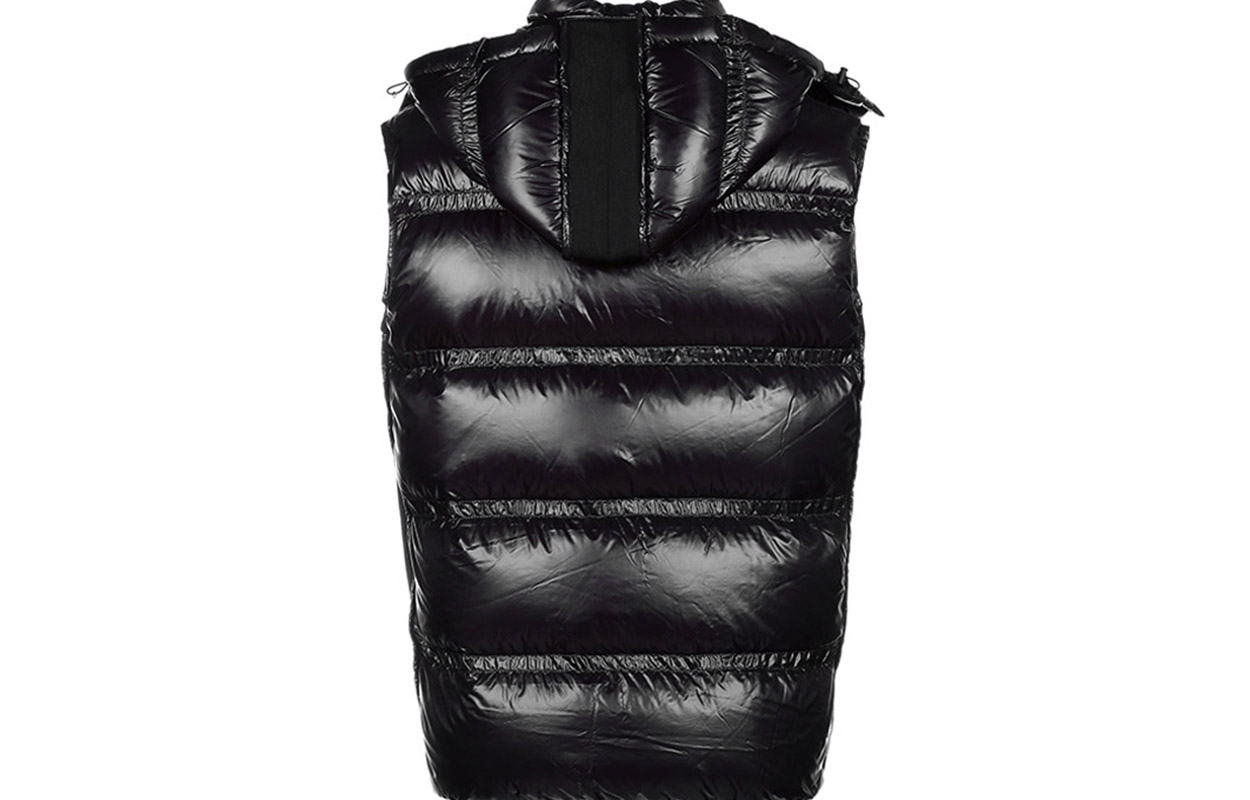 Lookbook MONCLER GENIUS Harold黑色羽绒连帽背心 F209H1A51710C0624999