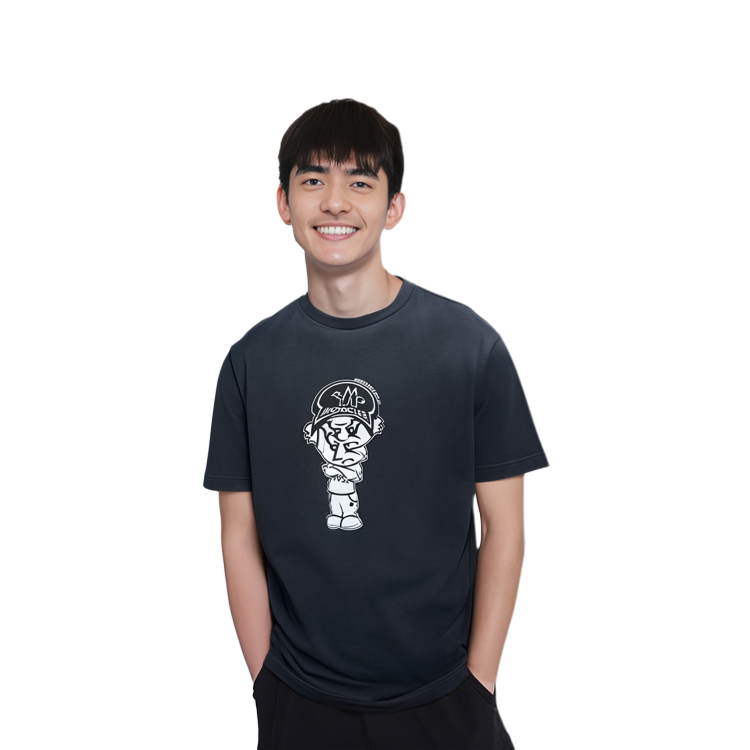 MONCLER GENIUS SS22 1952 Cartoon Logo Print Black  T-Shirt H10928C000088390T999 圖 6