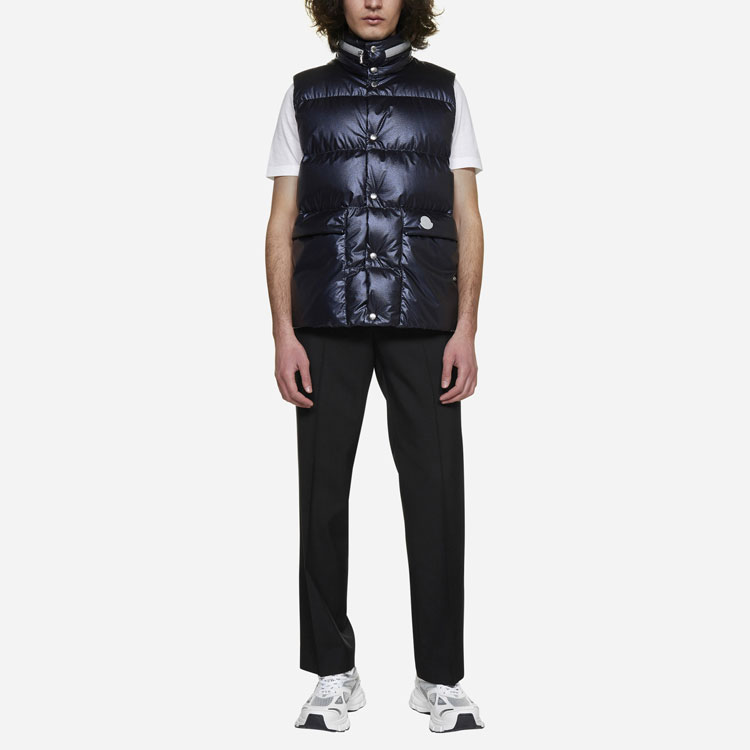 Shop Chaleco Moncler Genius SS22 Azul Acolchado con Cuello Alto 1A00021M14677B7