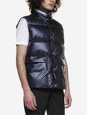 Chaleco Moncler Genius SS22 Azul Acolchado con Cuello Alto 1A00021M14677B7 Details for Chaleco Moncler Genius SS22 Azul Acolchado con Cuello Alto 1A00021M14677B7