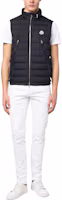Lookbook MONCLER GENIUS SS23 Hyke 海軍藍羽絨立領背心. I10911A0006054A81778