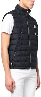 MONCLER GENIUS SS23 Hyke 海军蓝标志立领羽绒背心. I10911A0006054A81778 Purchase MONCLER GENIUS SS23 Hyke 海军蓝标志立领羽绒背心. I10911A0006054A81778