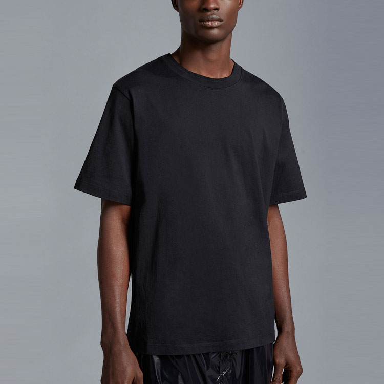 Lookbook モンクレール ジーニアス x アリシア・キーズ ユニセックス ロゴプリントTシャツ SS23 I109F8C0000389A44999